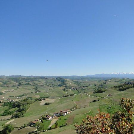 Di-Vinodormire La Morra Buitenkant foto